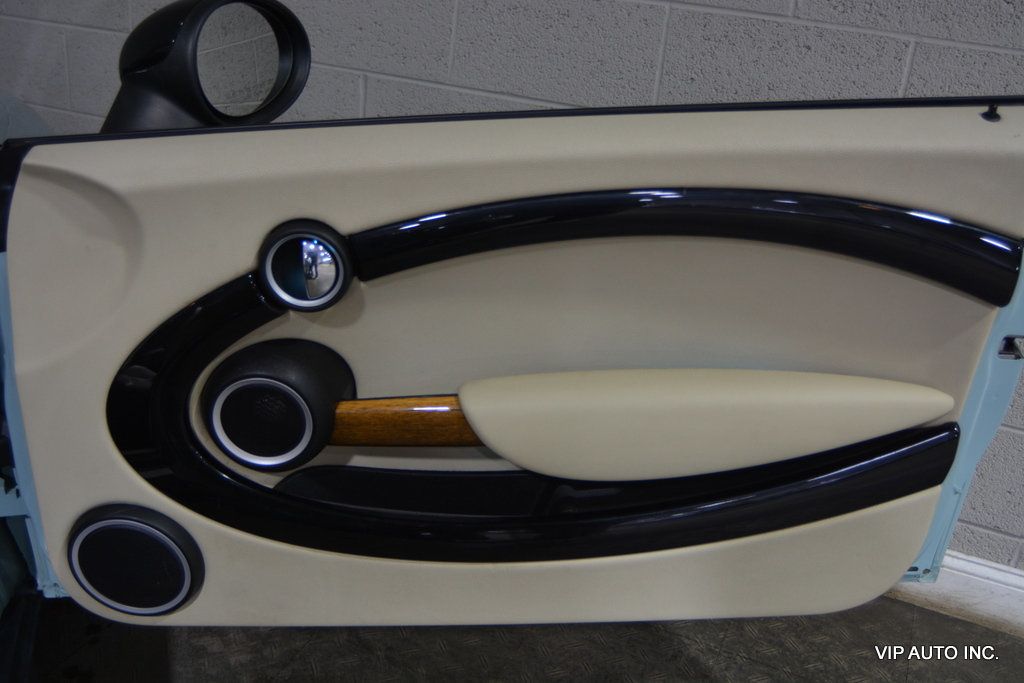 2012 MINI Cooper S Convertible  - 22884352 - 21