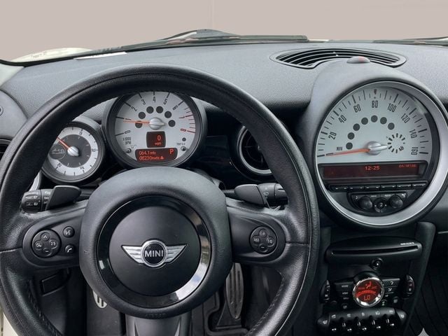 2012 MINI Cooper S Convertible CONVERTIBLE, LEATHER, HARMAN KARDON SOUND, HEATED SEATS - 23015429 - 10