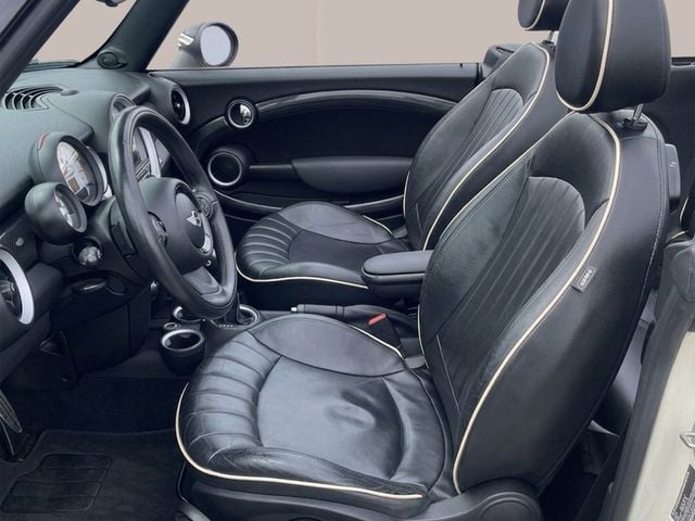 2012 MINI Cooper S Convertible CONVERTIBLE, LEATHER, HARMAN KARDON SOUND, HEATED SEATS - 23015429 - 11