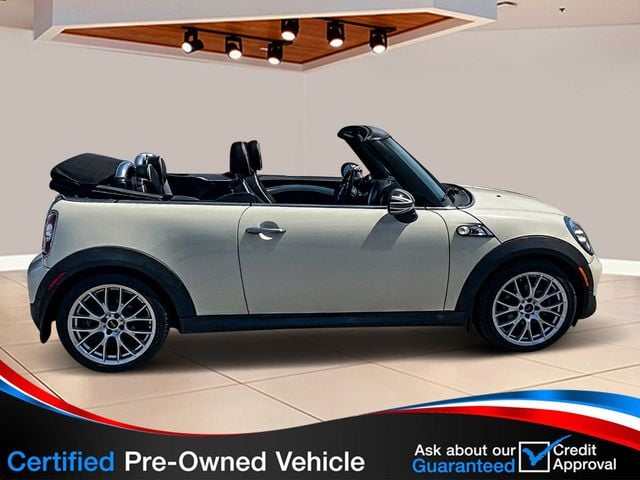 2012 MINI Cooper S Convertible CONVERTIBLE, LEATHER, HARMAN KARDON SOUND, HEATED SEATS - 23015429 - 5