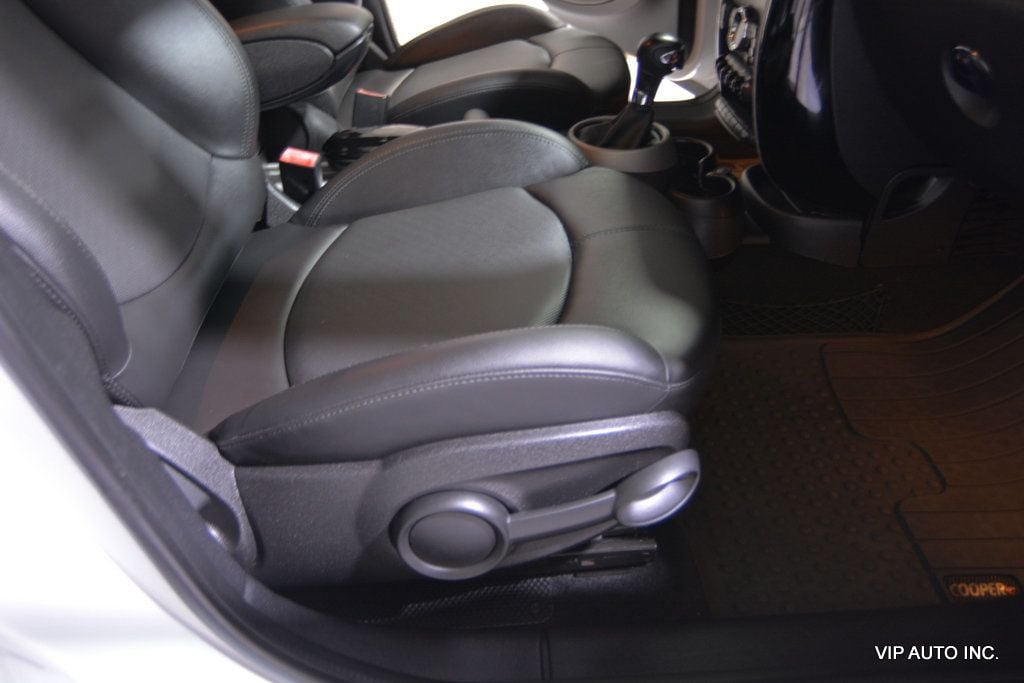 2012 MINI Cooper S Countryman ALL4 - 22898632 - 17