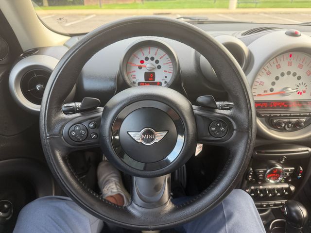 2012 MINI Cooper S Countryman CLEAN CARFAX, ONE OWNER, AWD, 6-SPD MANUAL, TECH & PREMIUM PKG - 23087447 - 4