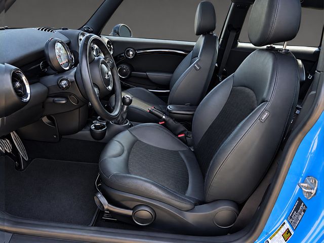 2012 MINI Cooper S Hardtop 2 Door 6-SPD MANUAL, BAYSWATER PKG, PAN SUNROOF, LEATHER, HEATED SEATS - 23082875 - 2