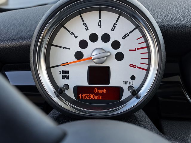 2012 MINI Cooper S Hardtop 2 Door 6-SPD MANUAL, BAYSWATER PKG, PAN SUNROOF, LEATHER, HEATED SEATS - 23082875 - 8