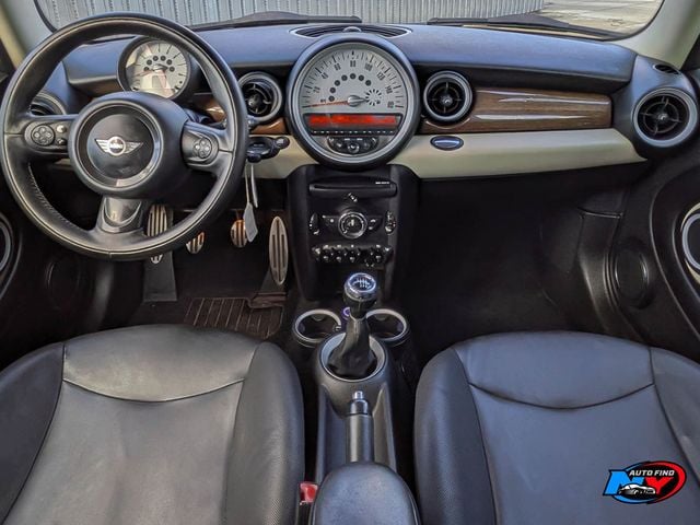 2012 MINI Cooper S Hardtop 2 Door 6-SPD MANUAL, OAK INTERIOR TRIM, HEATED SEATS - 22999114 - 8