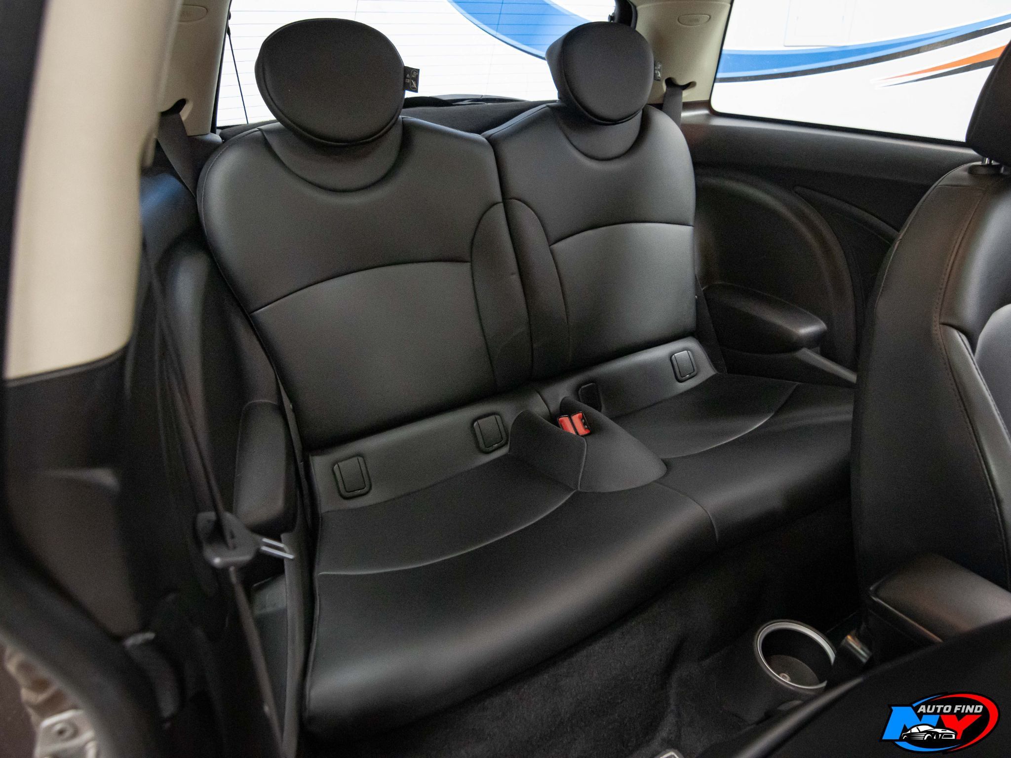 2012 Mini Cooper S Hardtop 2 Door photo 19