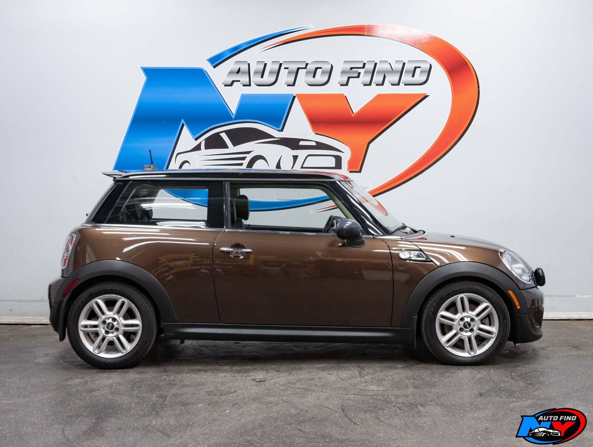 2012 Mini Cooper S Hardtop 2 Door photo 7