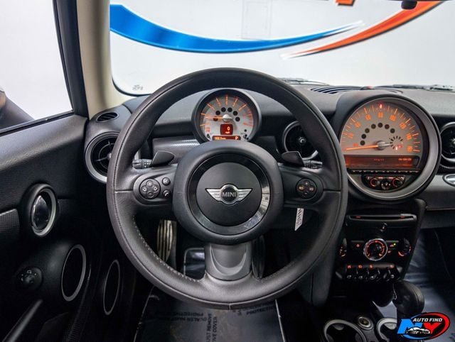 2012 MINI Cooper S Hardtop 2 Door CLEAN CARFAX, PANORAMIC SUNROOF, 17" ALLOY WHEELS, BLUETOOTH - 22934657 - 12