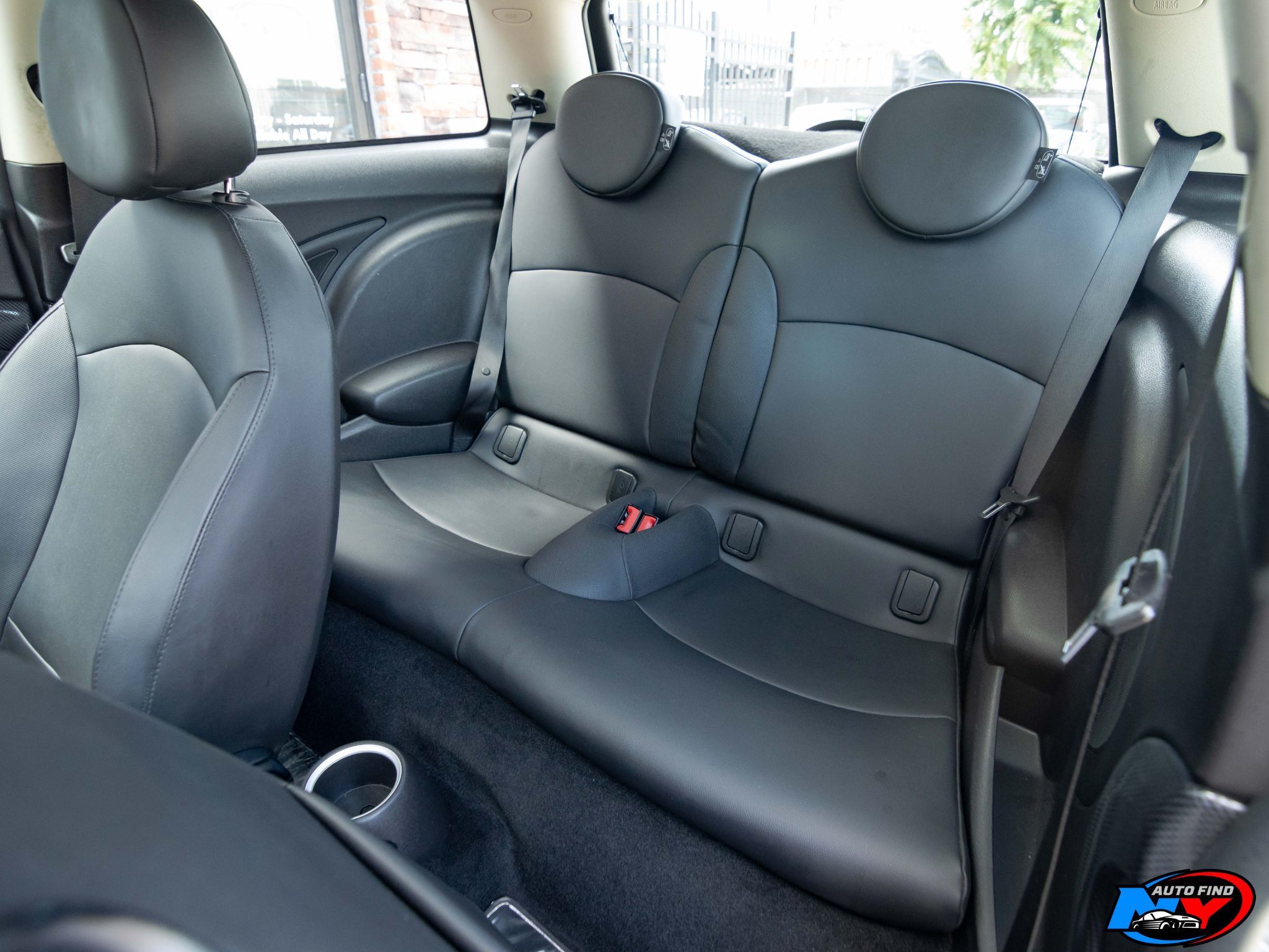 2012 Mini Cooper S Hardtop 2 Door photo 9
