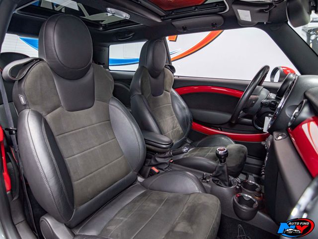 2012 MINI John Cooper Works CLEAN CARFAX, 6-SPD MANUAL, PAN SUNROOF, NAVI, PREMIUM, TECH PKG - 22934646 - 20