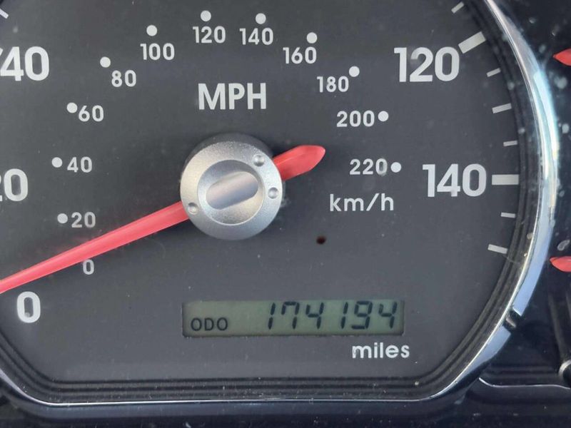 2012 Mitsubishi Galant 4dr Sedan ES - 22945881 - 23