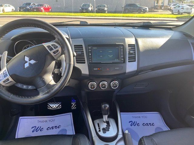 2012 Mitsubishi Outlander 2WD 4dr GT - 22947349 - 3