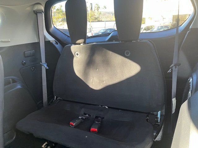 2012 Mitsubishi Outlander 2WD 4dr GT - 22947349 - 8