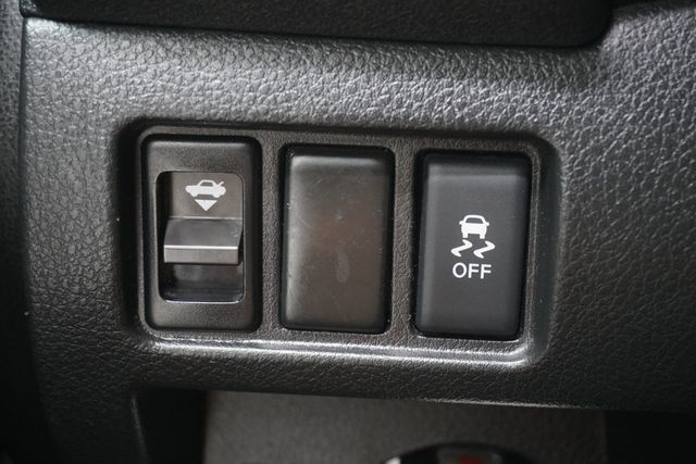 2012 Nissan Altima 4dr Sedan I4 CVT 2.5 S - 23039770 - 17