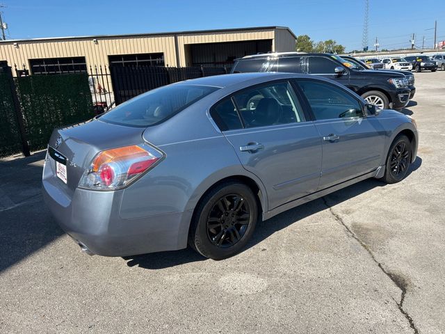 2012 Nissan Altima 4dr Sedan I4 CVT 2.5 S - 23095425 - 3