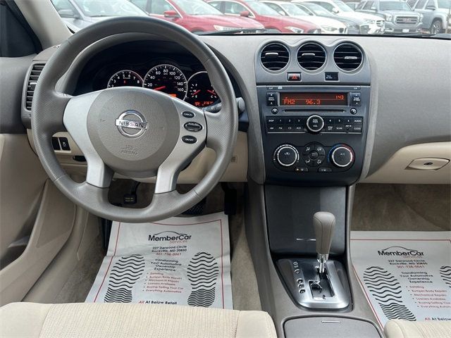 2012 Nissan Altima 4dr Sedan I4 CVT 2.5 S - 22973681 - 12