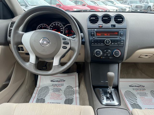 2012 Nissan Altima 4dr Sedan I4 CVT 2.5 S - 23008457 - 12