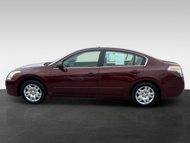 2012 Nissan Altima 4dr Sedan I4 CVT 2.5 S - 23008457 - 1