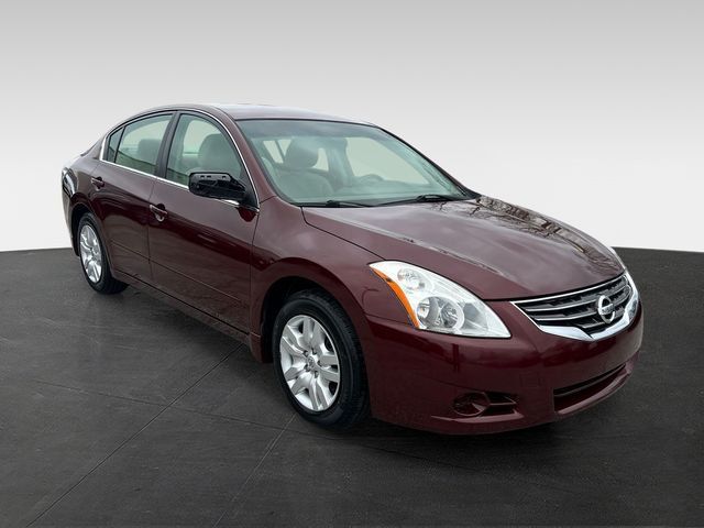 2012 Nissan Altima 4dr Sedan I4 CVT 2.5 S - 23008457 - 6