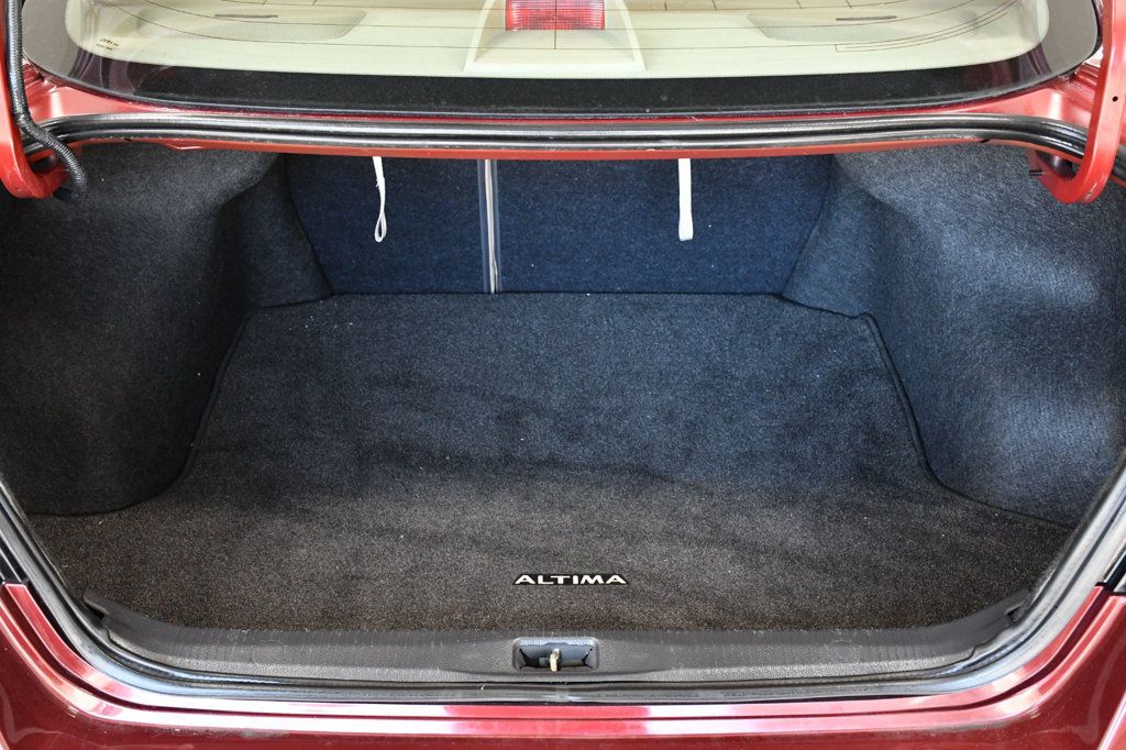 2012 Nissan Altima 4dr Sedan I4 CVT 2.5 SL - 23014742 - 12