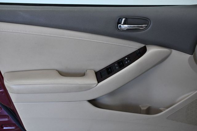 2012 Nissan Altima 4dr Sedan I4 CVT 2.5 SL - 23014742 - 8