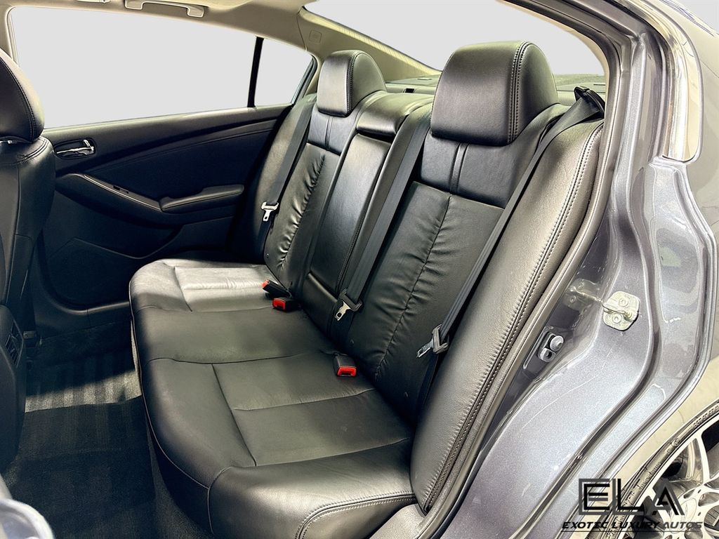 2012 Nissan Altima 4dr Sedan V6 CVT 3.5 SR - 22982127 - 24