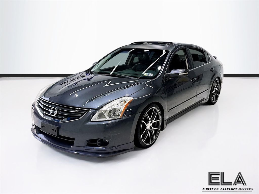 2012 Nissan Altima 4dr Sedan V6 CVT 3.5 SR - 22982127 - 38