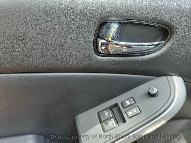 2012 Nissan Altima Sports Coupe - 23027512 - 36