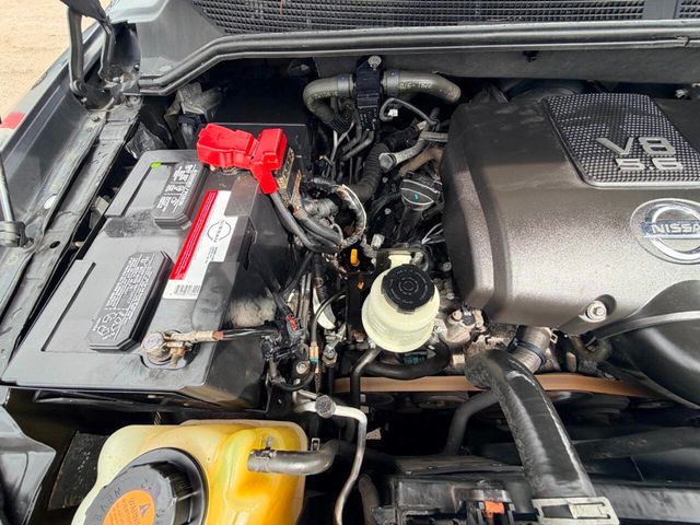 2012 Nissan Armada 4WD 4dr Platinum - 23018671 - 37