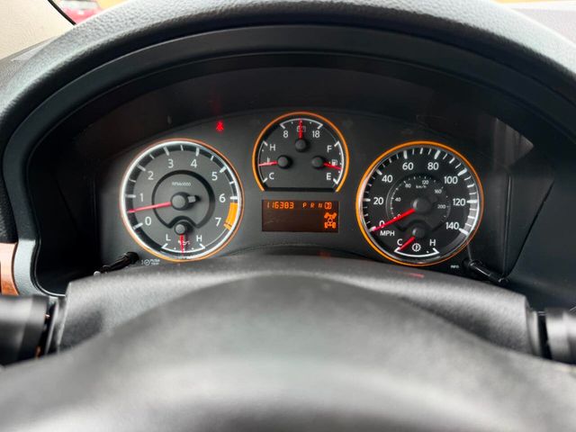 2012 Nissan Armada 4WD 4dr Platinum - 23018671 - 52