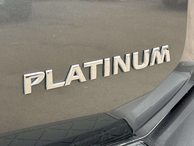 2012 Nissan Armada 4WD 4dr Platinum - 23018671 - 5