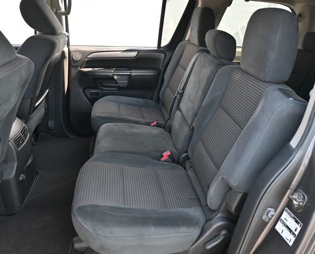 2012 Nissan Armada SV - 23063566 - 15