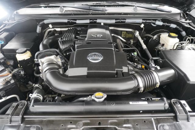 2012 Nissan Frontier 2WD Crew Cab SWB Automatic SL - 22925424 - 27