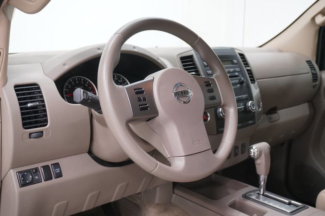2012 Nissan Frontier 2WD Crew Cab SWB Automatic SL - 23006096 - 8