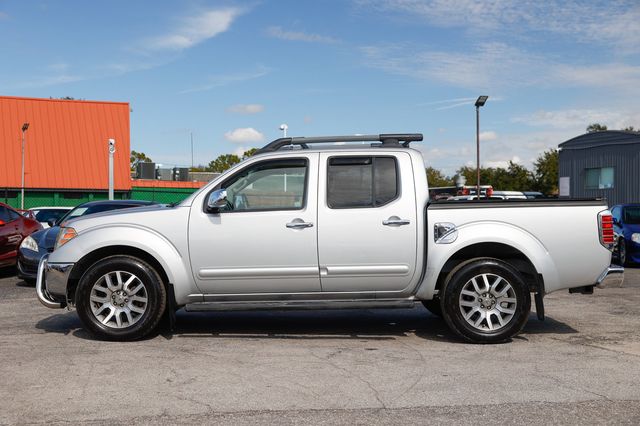 2012 Nissan Frontier 2WD Crew Cab SWB Automatic SL - 22972677 - 3