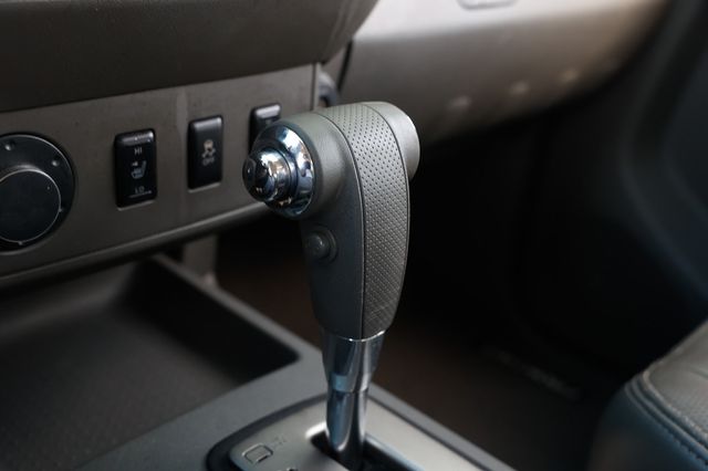 2012 Nissan Frontier 2WD Crew Cab SWB Automatic SL - 22972677 - 41