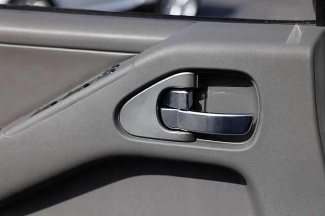 2012 Nissan Frontier 2WD Crew Cab SWB Automatic SL - 22972677 - 43