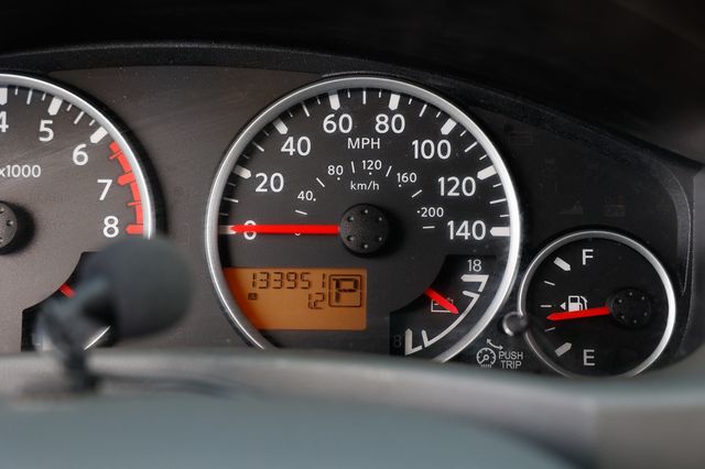 2012 Nissan Frontier 2WD Crew Cab SWB Automatic SL - 22972677 - 46