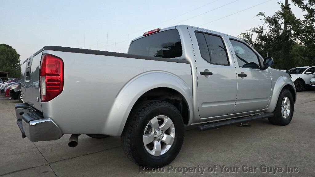 2012 Nissan Frontier SV King Cab V6 Automatic - 23069114 - 11