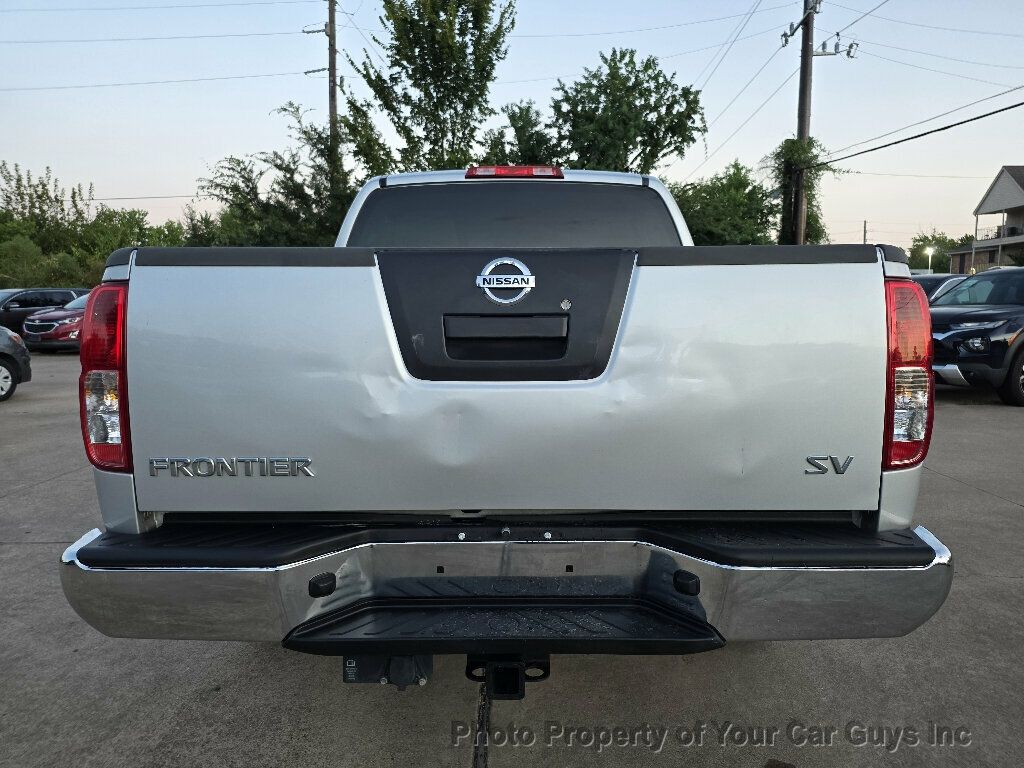 2012 Nissan Frontier SV King Cab V6 Automatic - 23069114 - 13