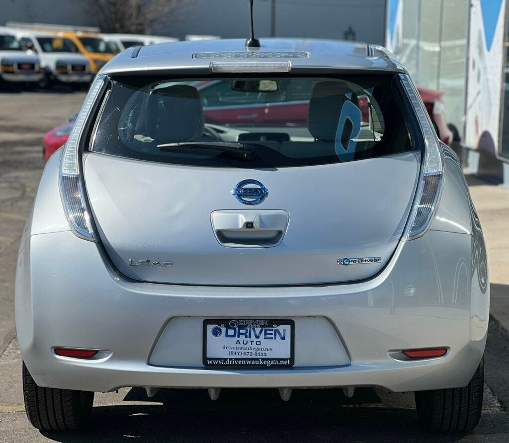 2012 Nissan Leaf  - 23002200 - 3