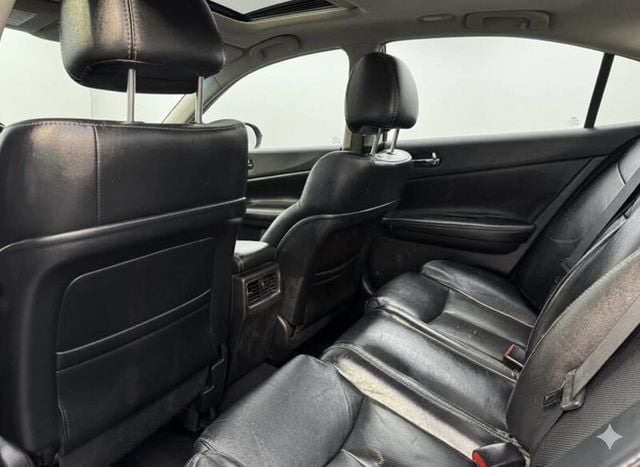 2012 Nissan Maxima 3.5 SV 4dr Sedan - 22949101 - 11