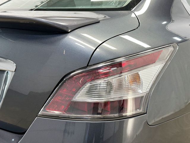 2012 Nissan Maxima 4dr Sedan V6 CVT 3.5 SV - 23091481 - 11