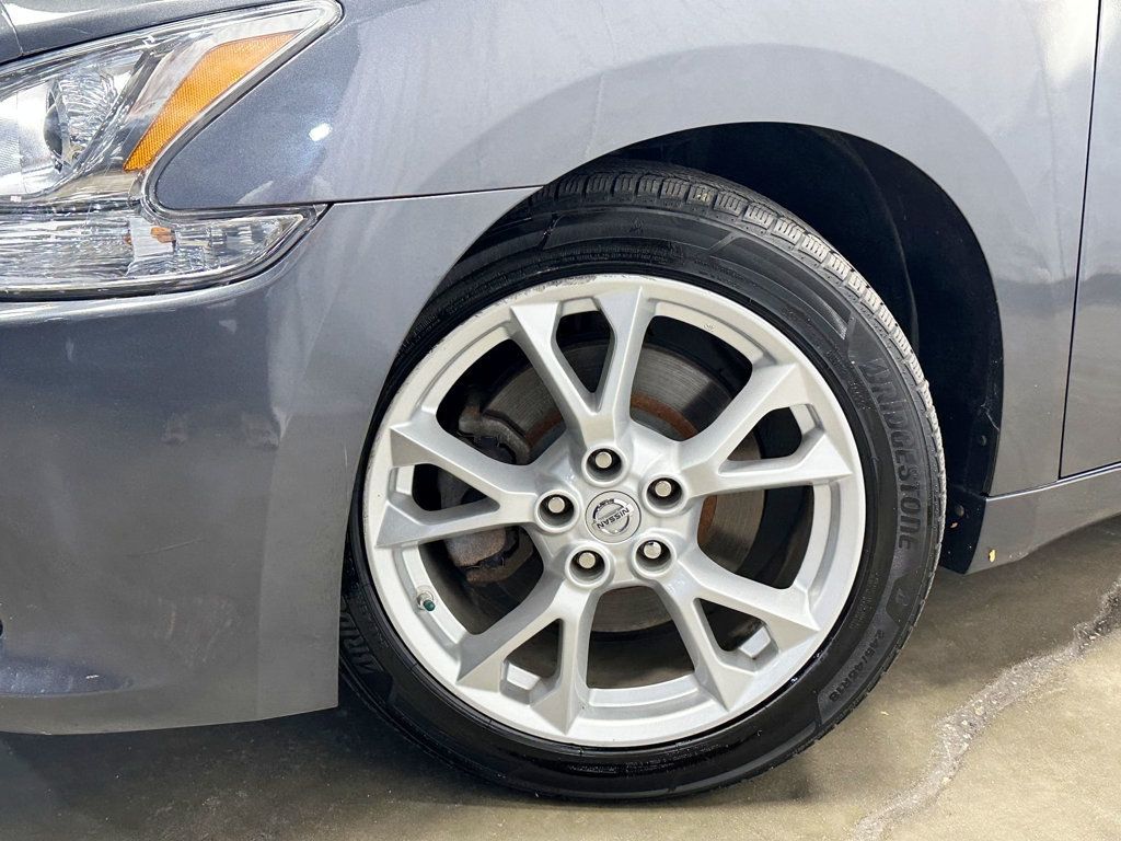 2012 Nissan Maxima 4dr Sedan V6 CVT 3.5 SV - 23091481 - 12