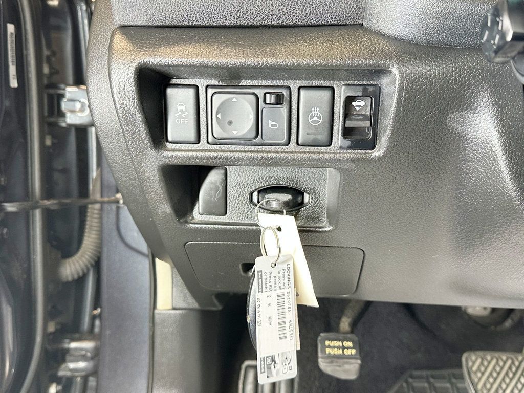 2012 Nissan Maxima 4dr Sedan V6 CVT 3.5 SV - 23091481 - 26