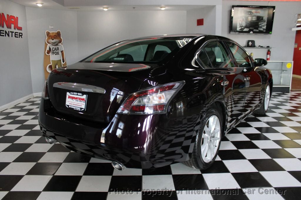 2012 Nissan Maxima photo 4