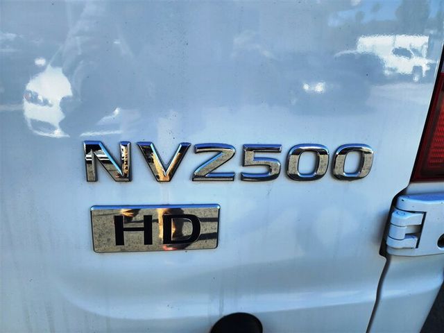 2012 Nissan NV  - 22399690 - 18