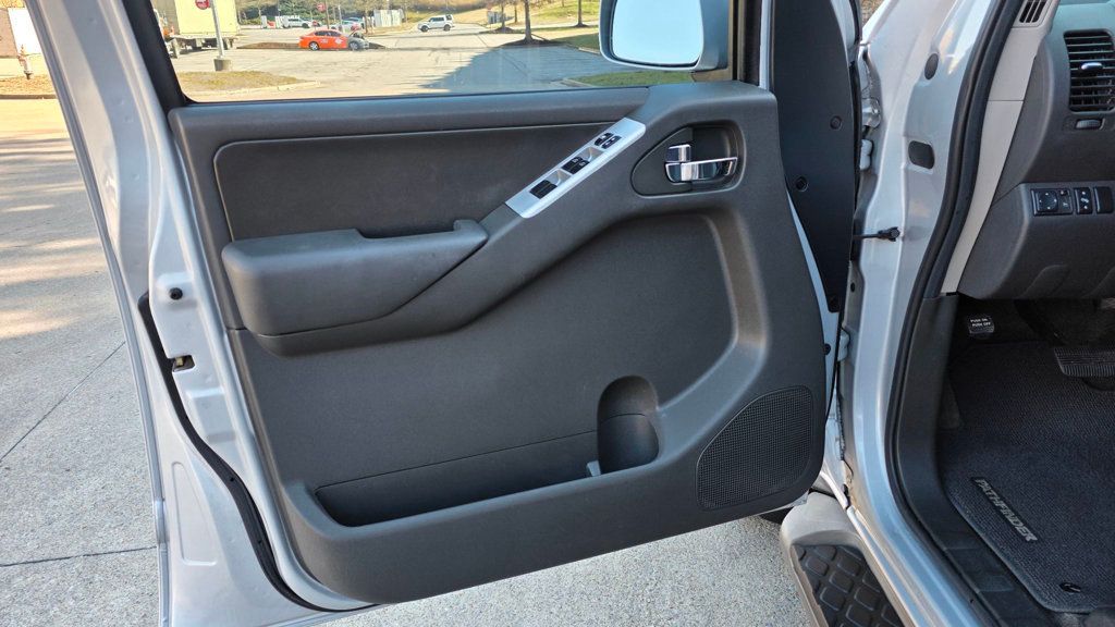 2012 Nissan Pathfinder  - 22987486 - 16