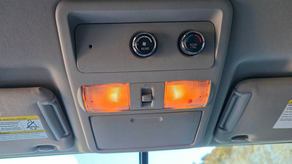 2012 Nissan Pathfinder  - 22987486 - 31