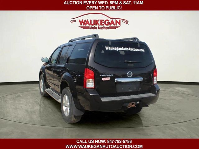 2012 Nissan Pathfinder 4WD 4dr V6 LE - 23001763 - 4